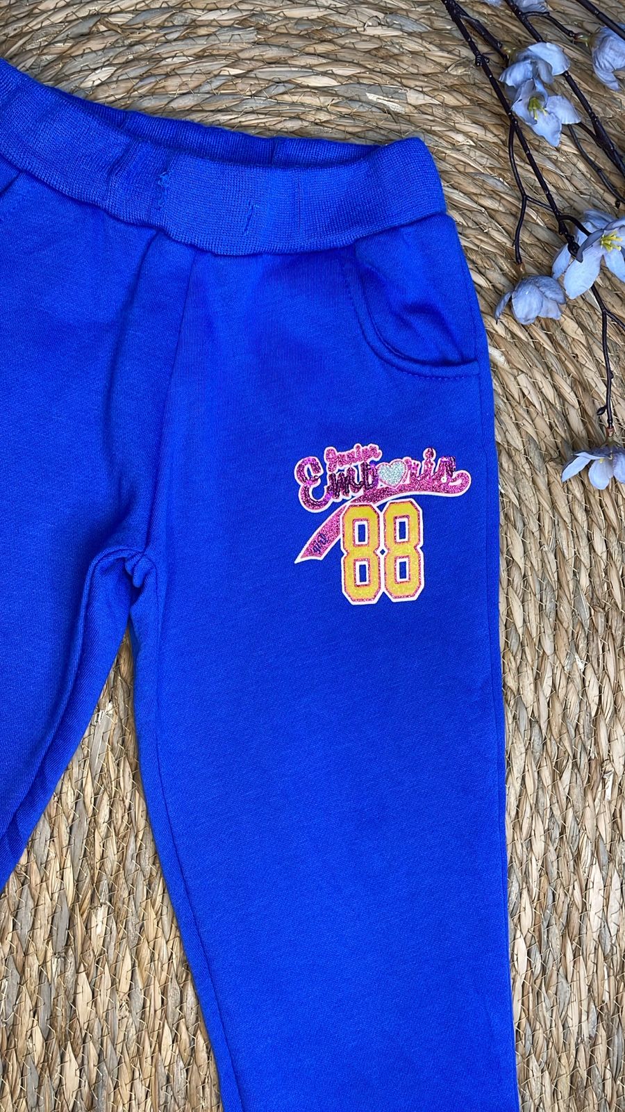 EJ88GIRL