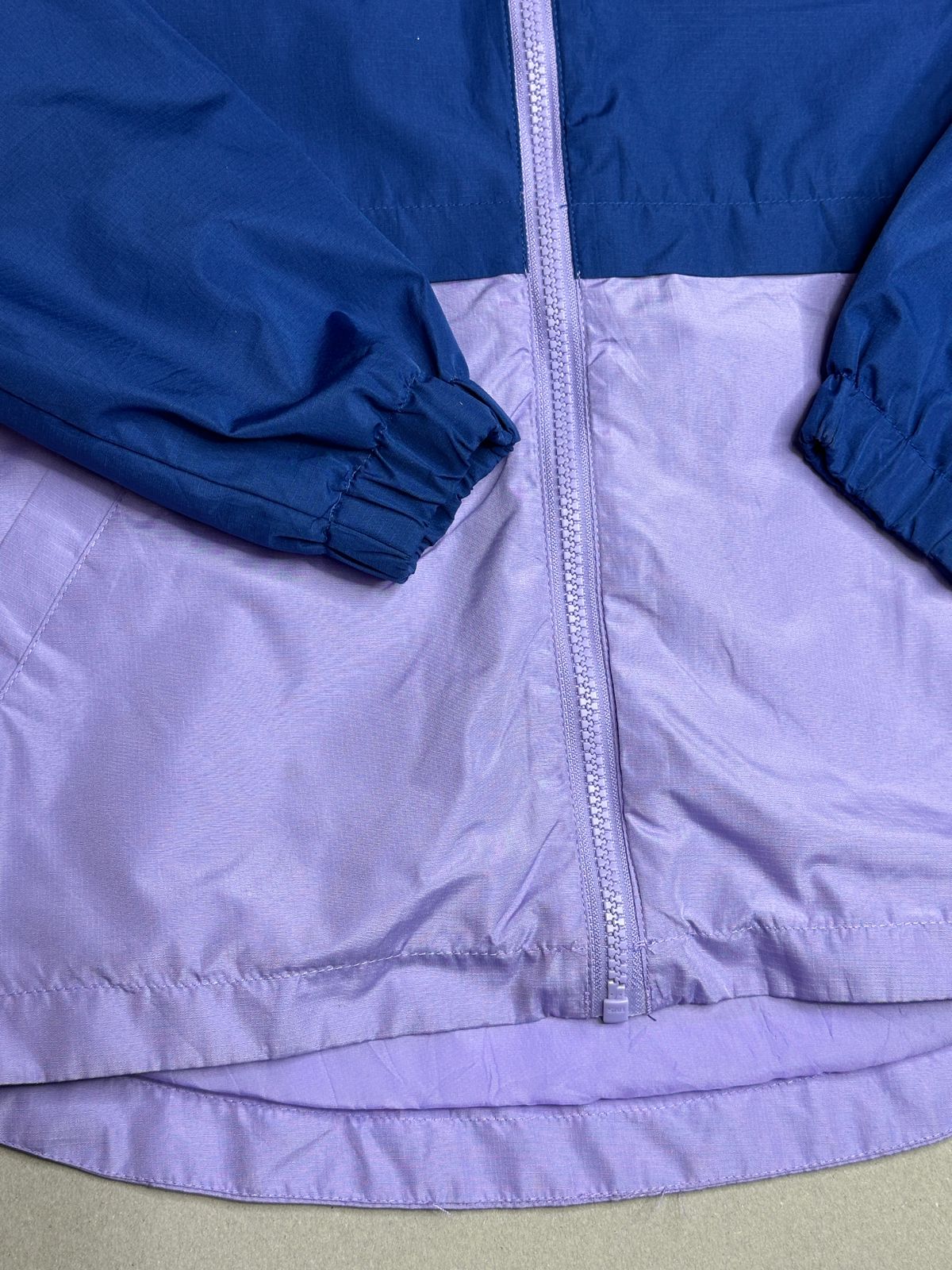 EDDIE BAUER